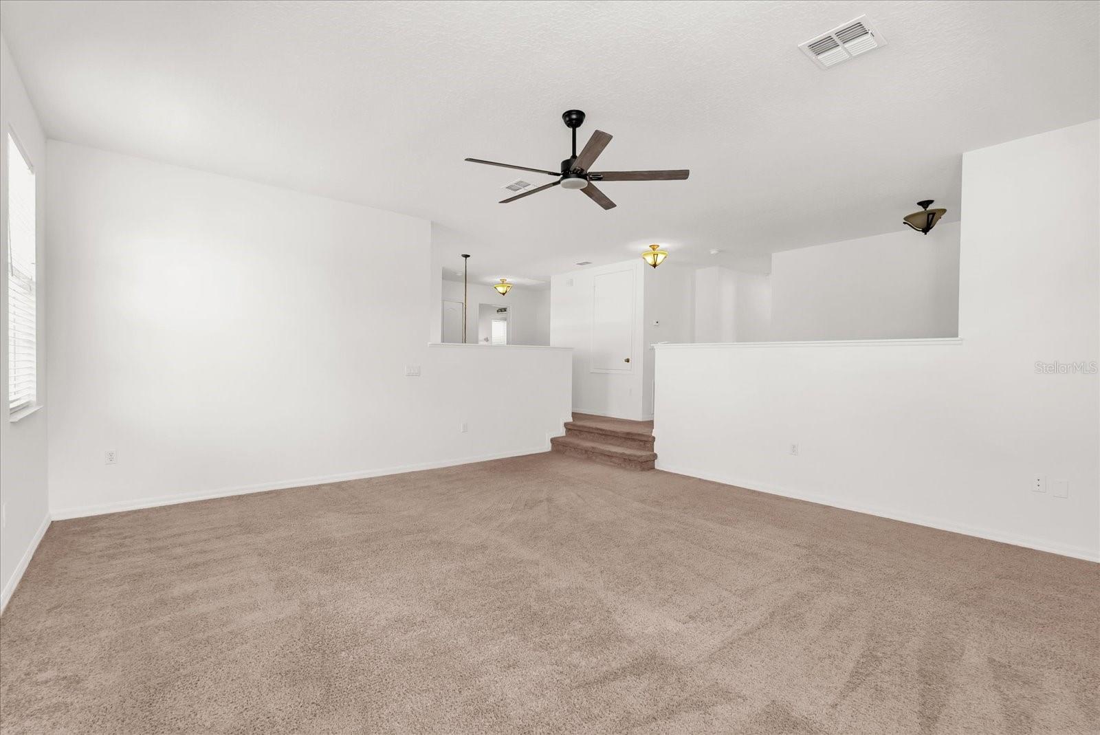 Image 20 of 36 For 5525 Oakworth Place