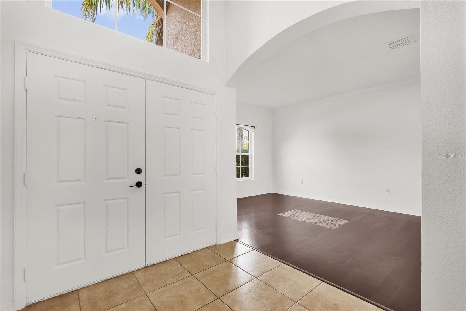 Image 3 of 36 For 5525 Oakworth Place