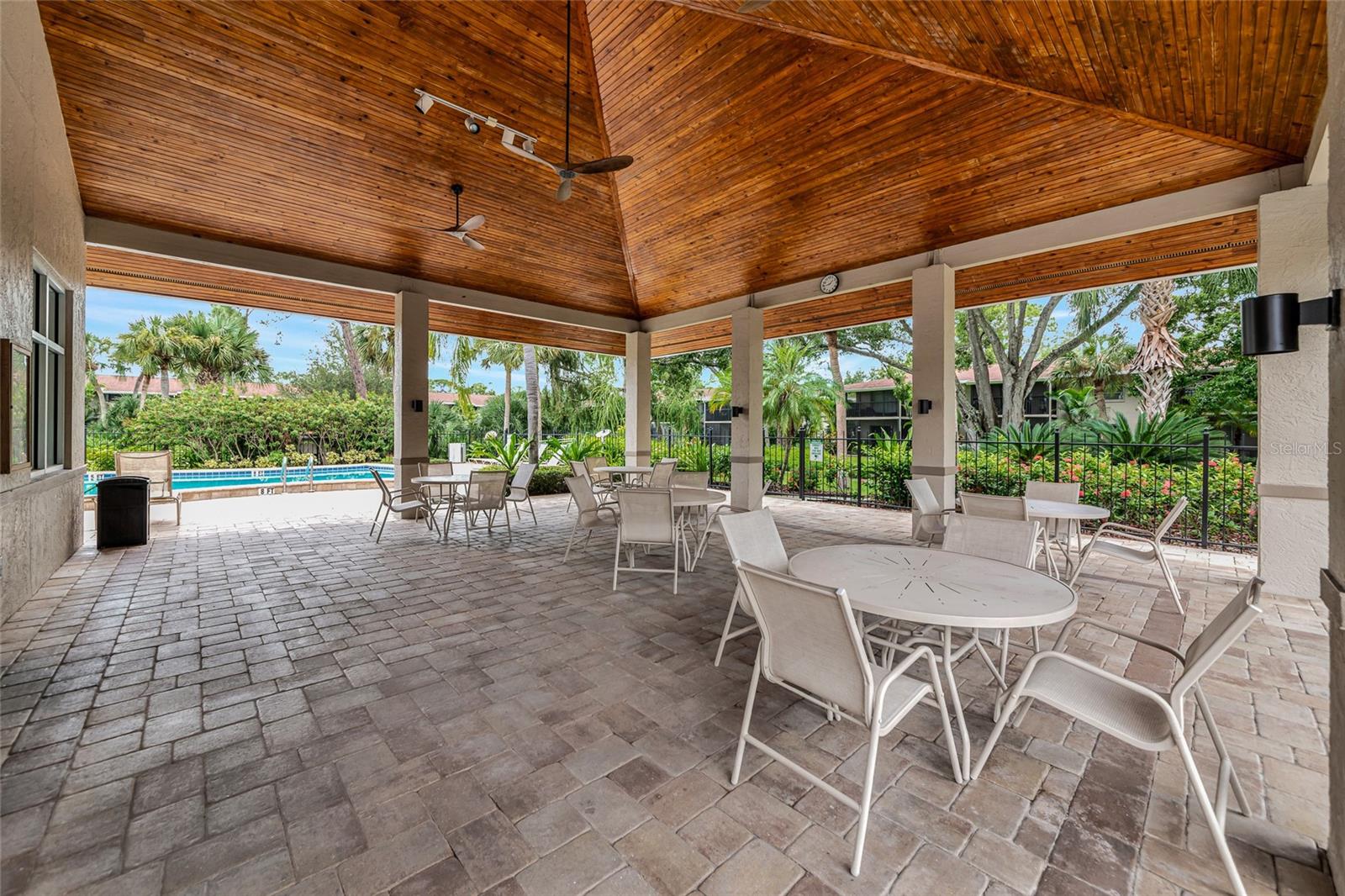 Image 34 of 39 For 966 La Costa Circle 5