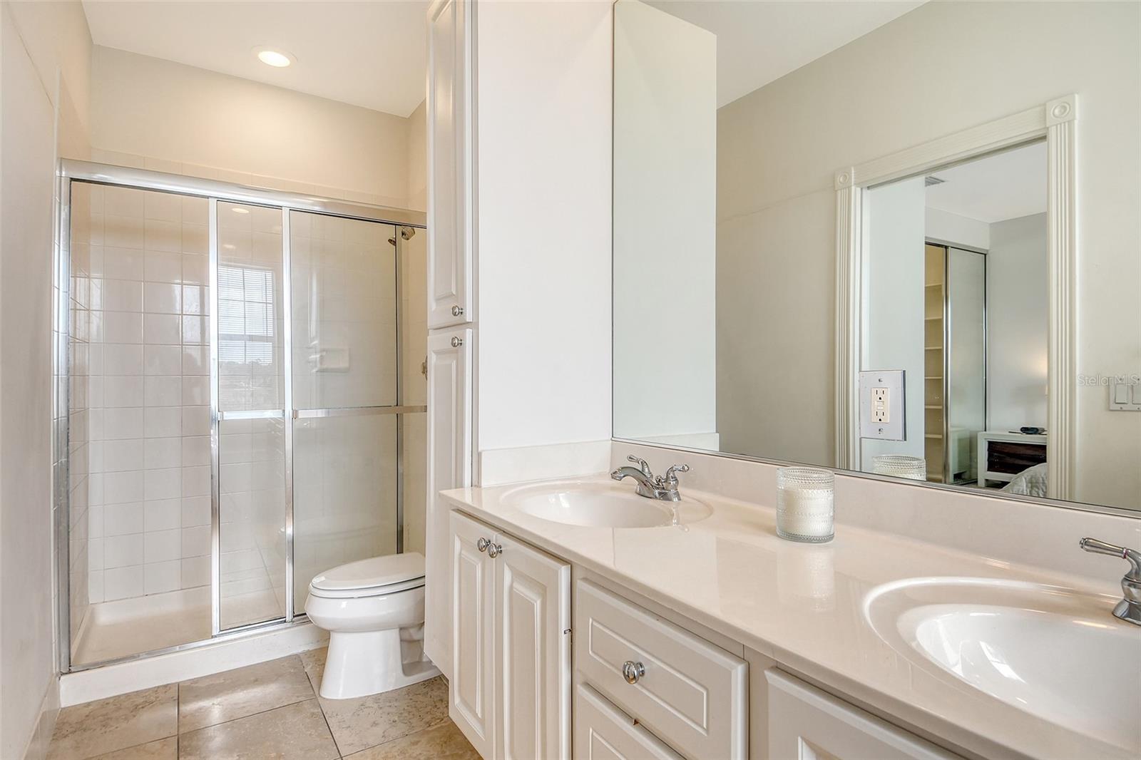 Image 18 of 49 For 1400 Burgos Drive