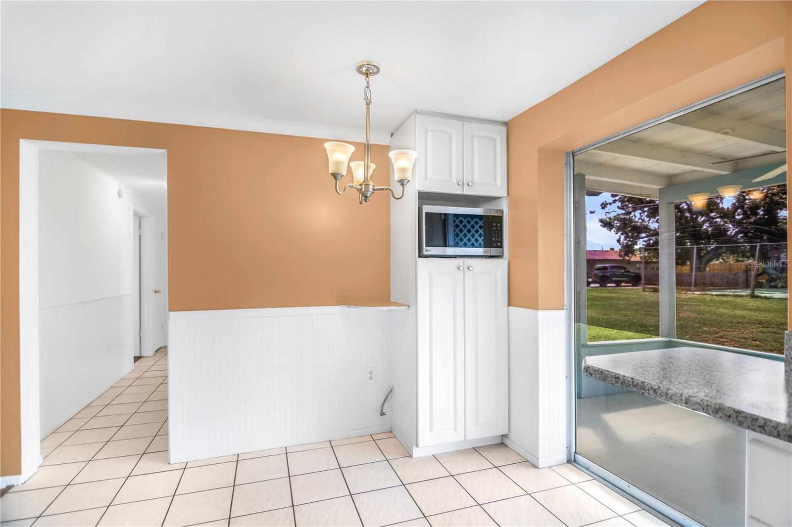 Image 16 of 36 For 3012 52nd Avenue Drive W