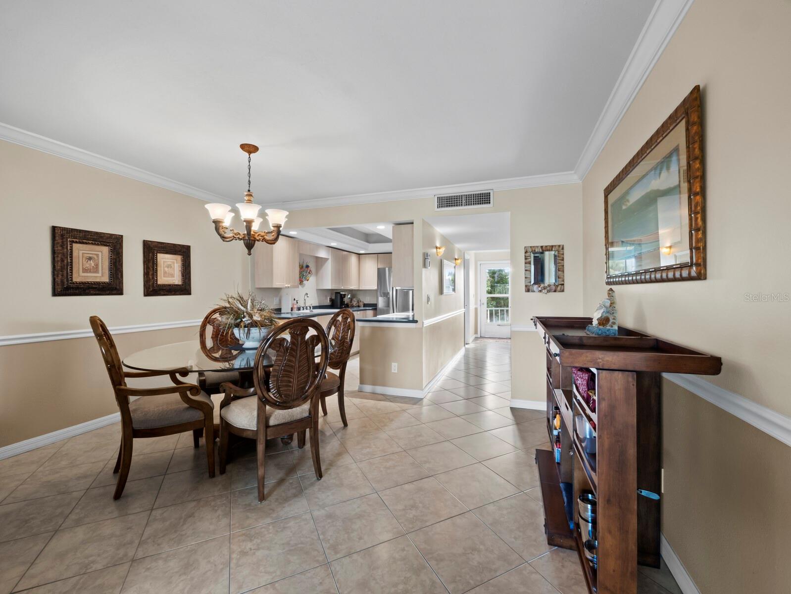 Image 16 of 58 For 7105 Gulf Of Mexico Drive 21