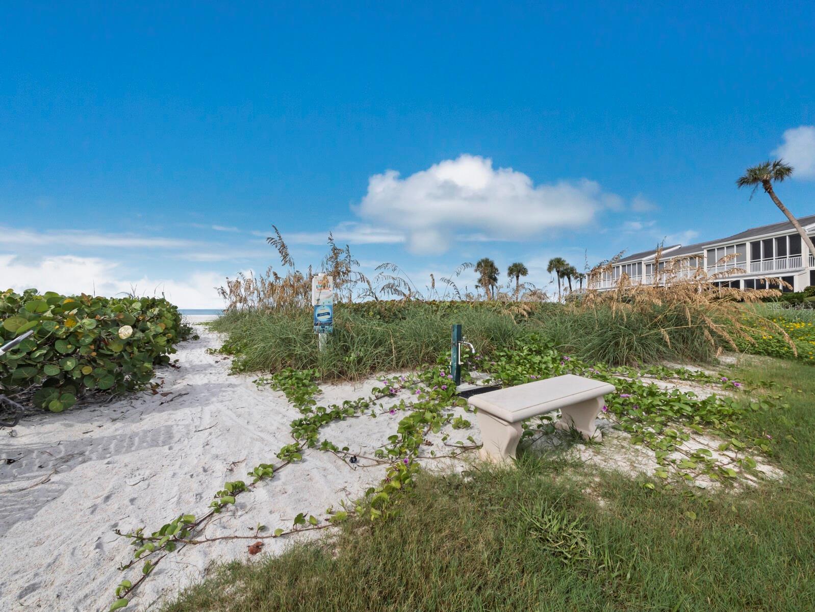 Image 35 of 58 For 7105 Gulf Of Mexico Drive 21