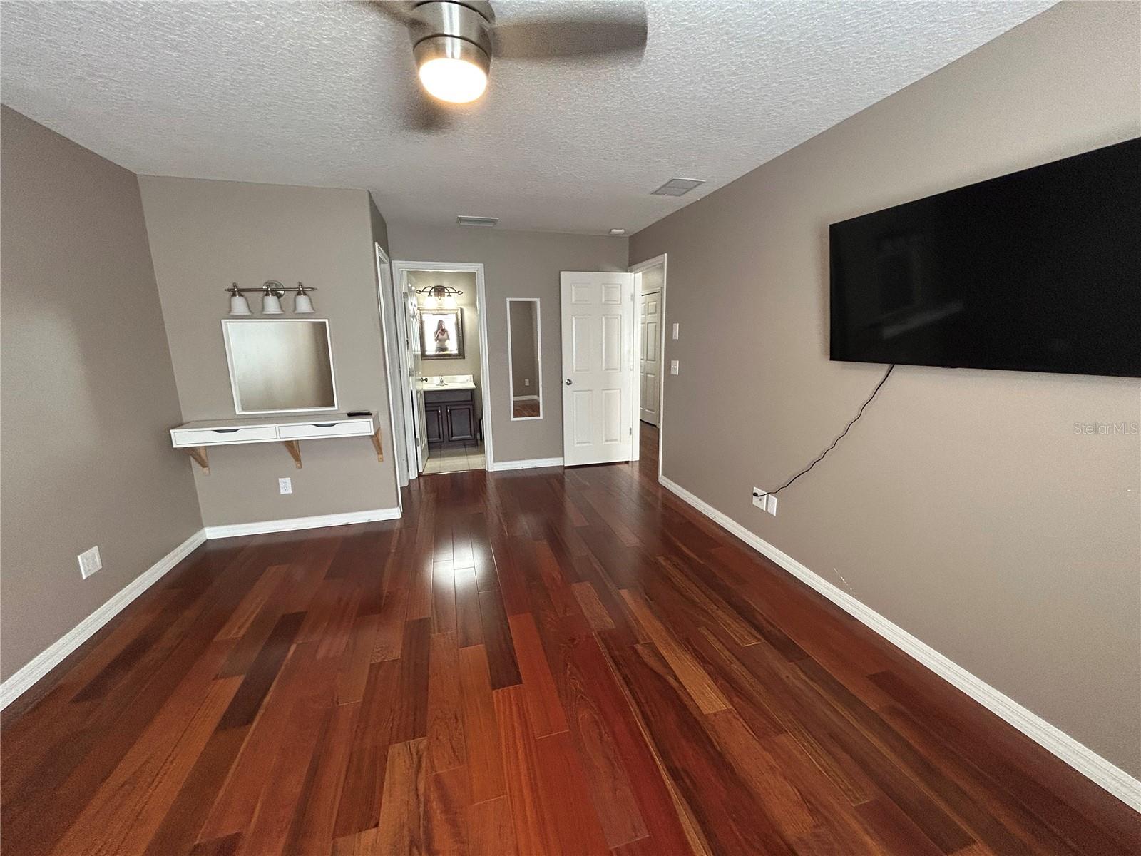 Image 15 of 33 For 6150 42nd Street Circle E
