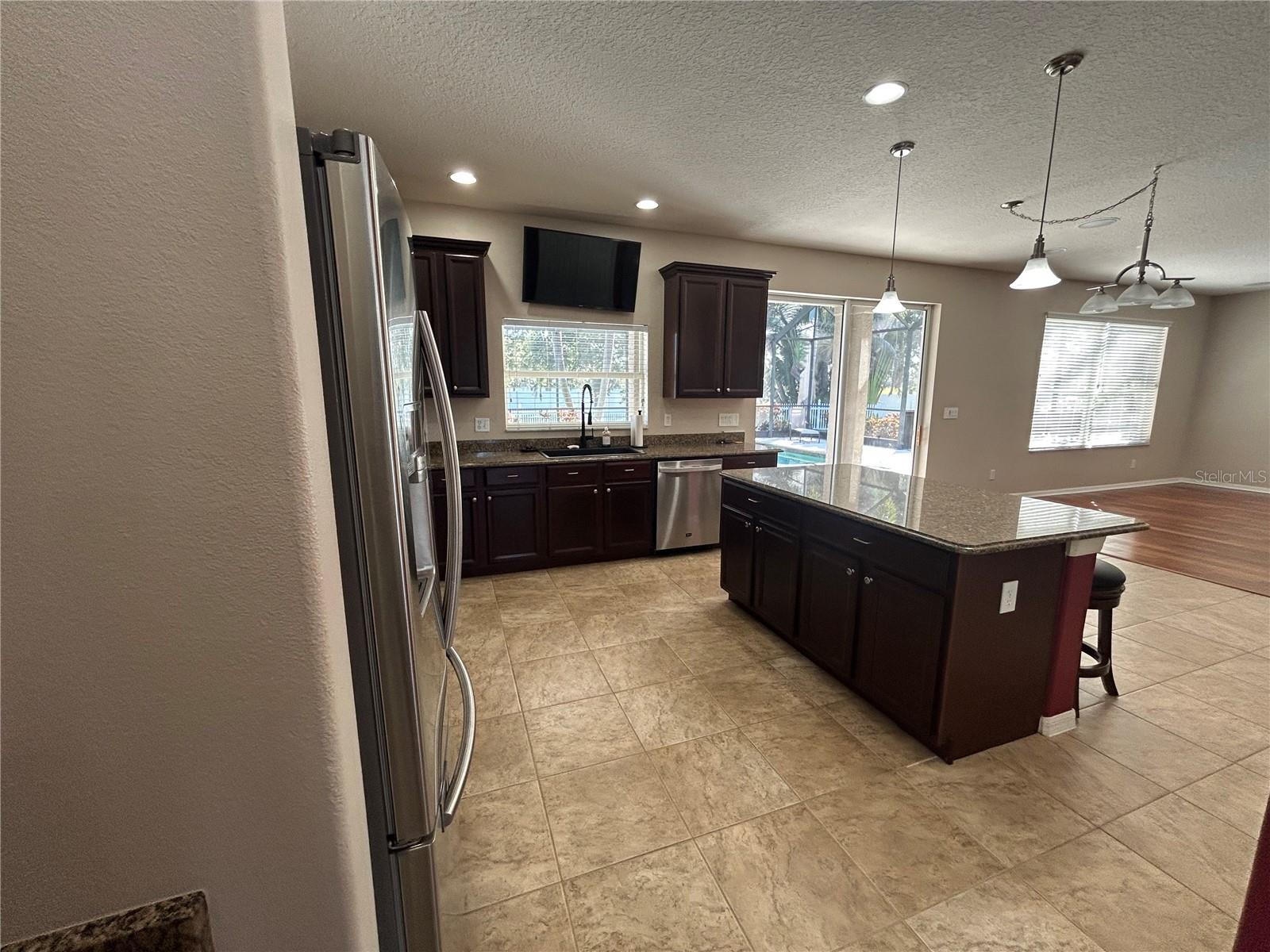 Image 4 of 33 For 6150 42nd Street Circle E
