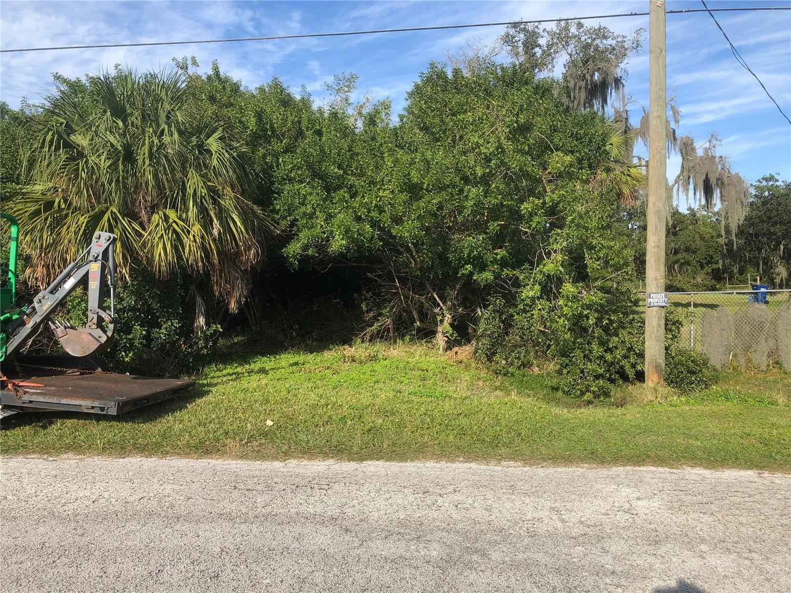 Image 13 of 29 For 912 Piney Point Road