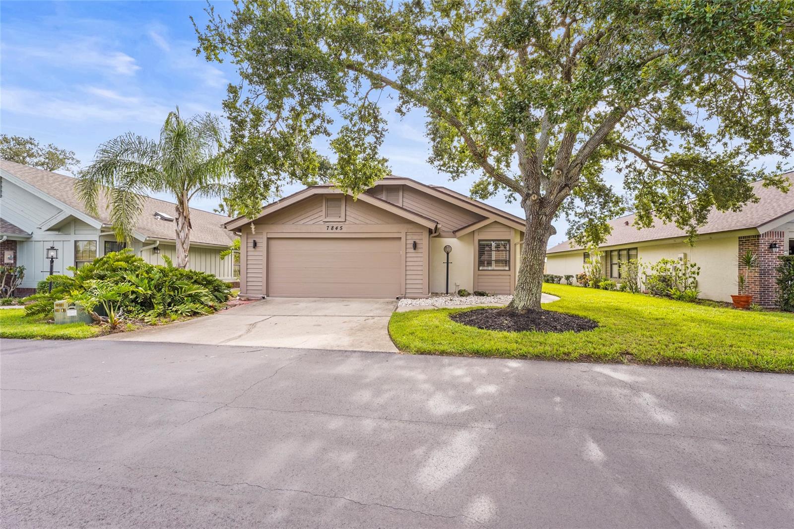 Details for 7845 Pine Trace Drive, SARASOTA, FL 34243