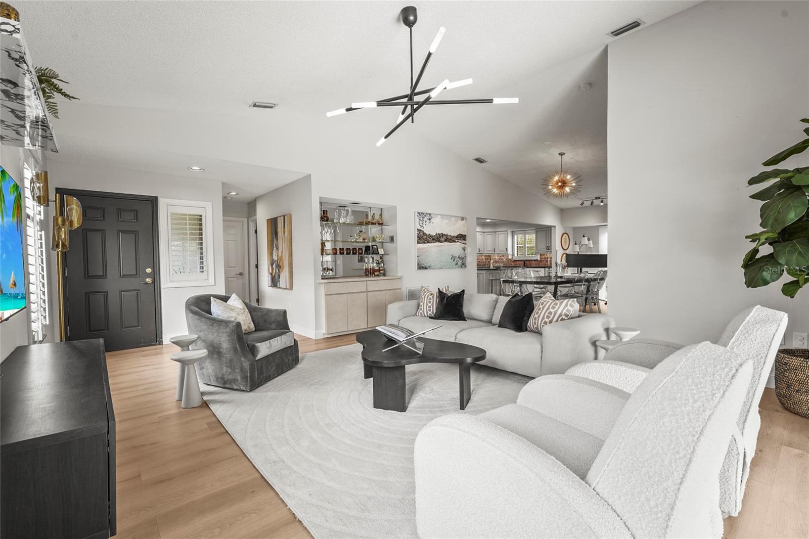 Image 11 of 51 For 7845 Pine Trace Drive