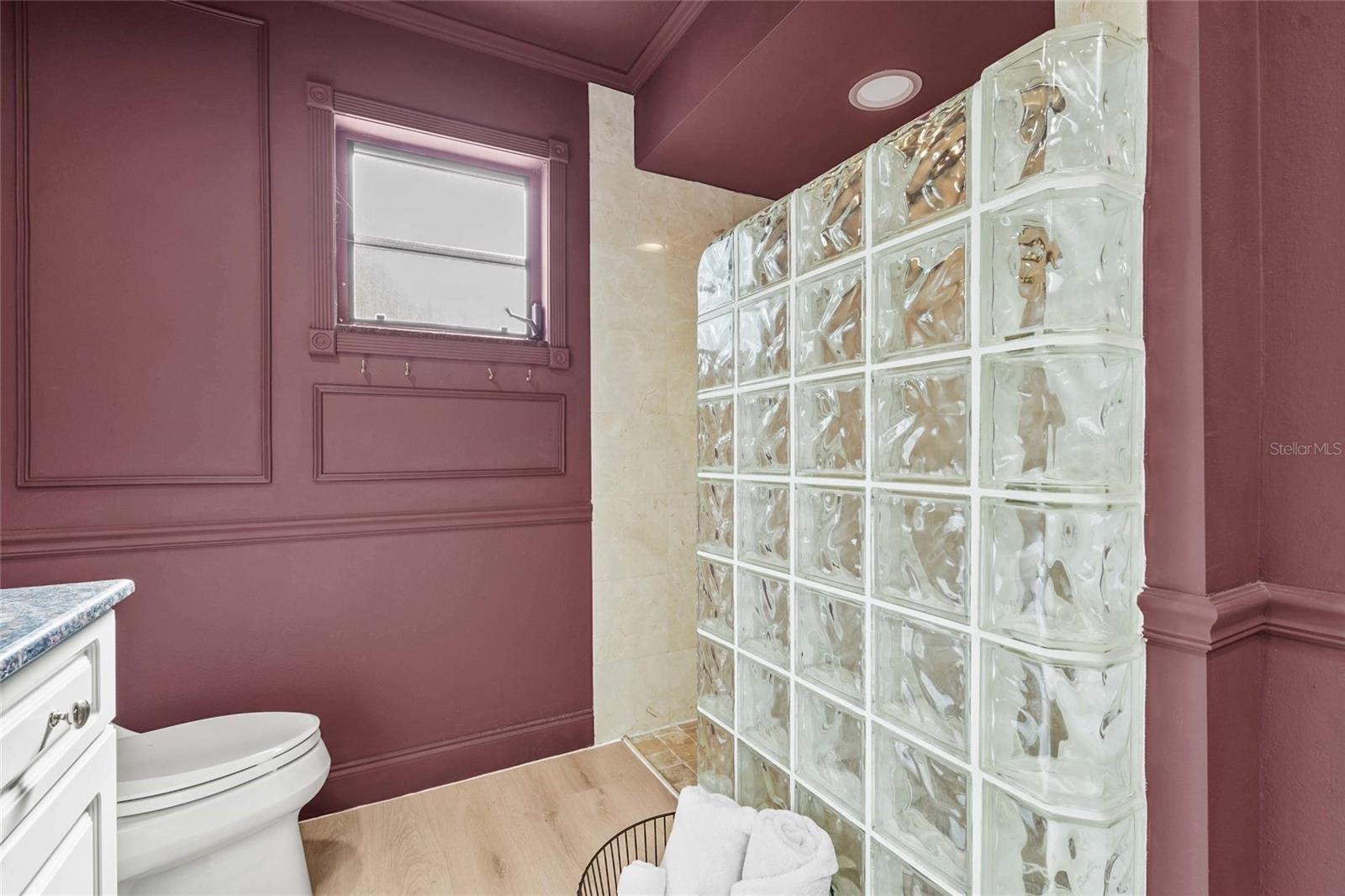 Image 31 of 51 For 7845 Pine Trace Drive