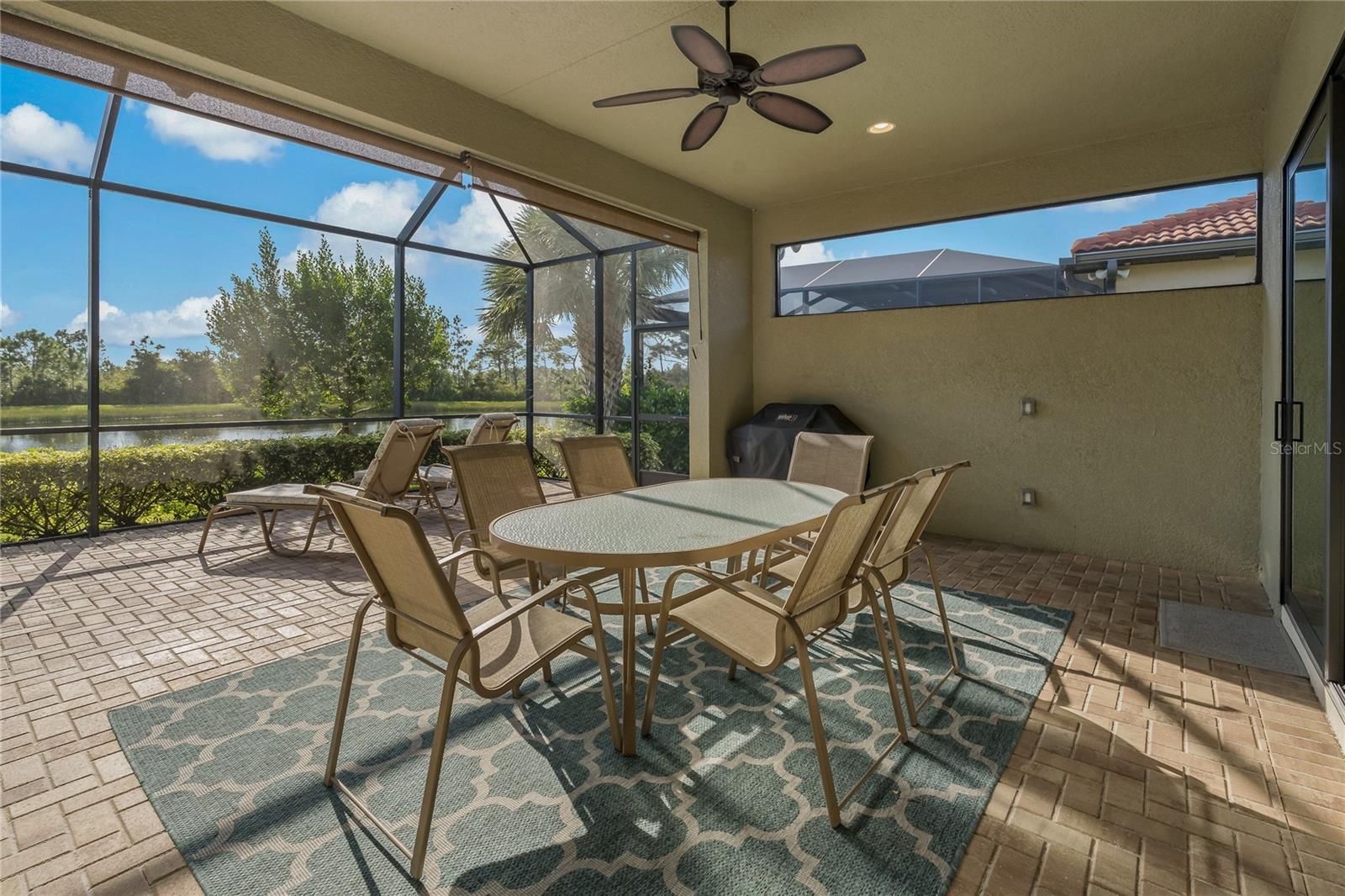 Image 36 of 75 For 10419 Medjool Drive