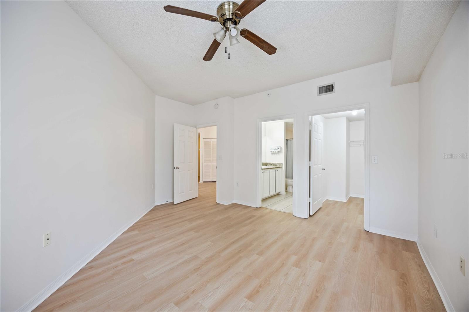 Image 12 of 18 For 4763 Travini Circle 3-203