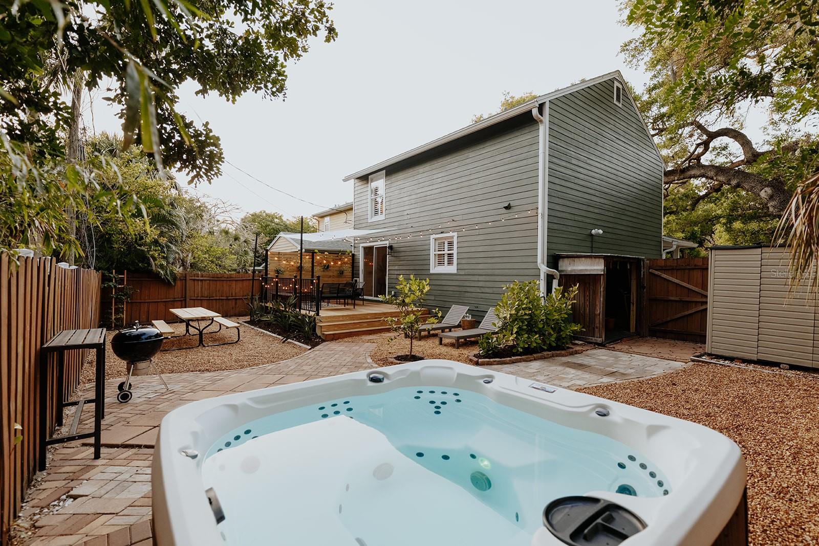 Details for 2472 Temple Street, SARASOTA, FL 34239