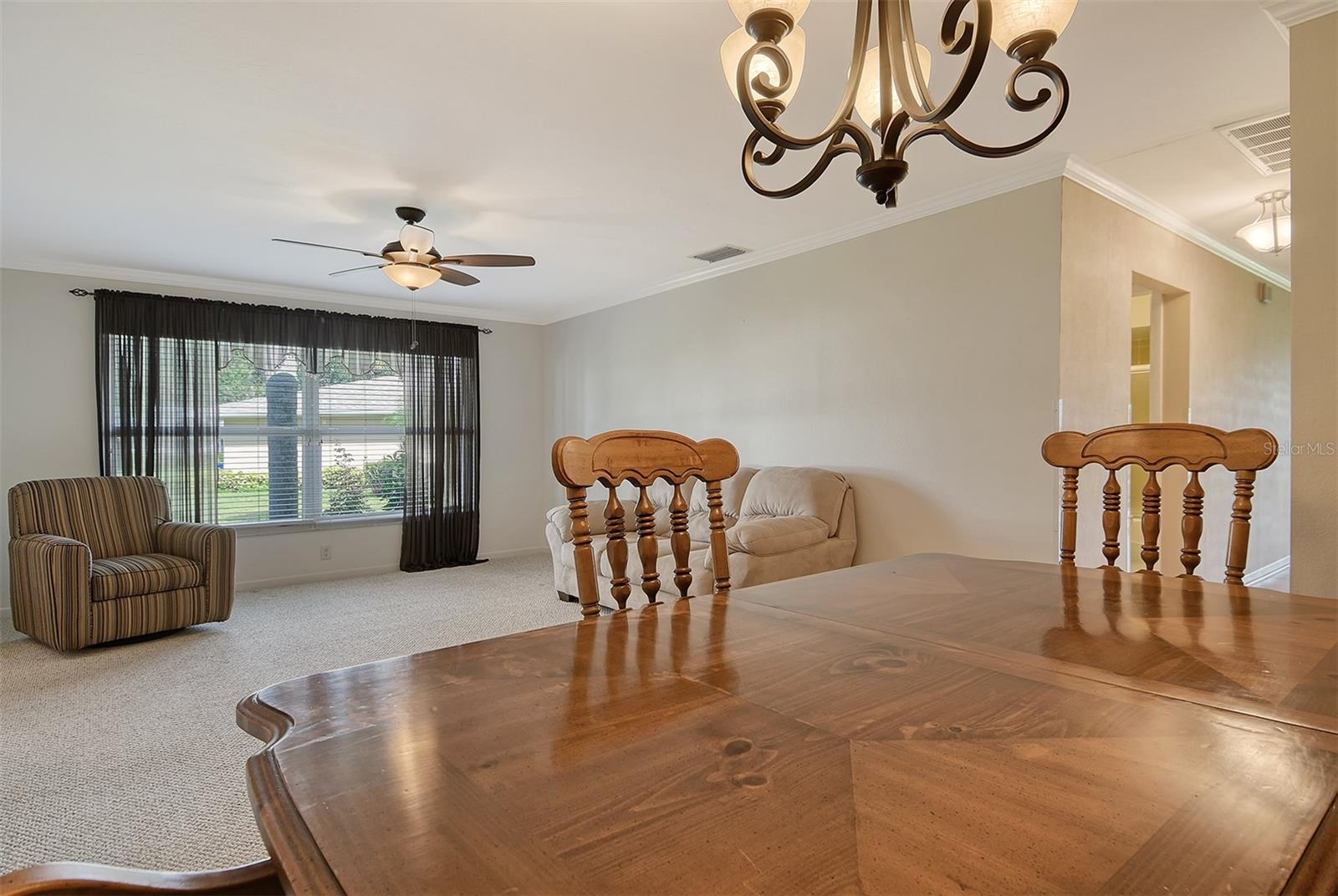 Image 6 of 38 For 5609 Evergreen Drive 28