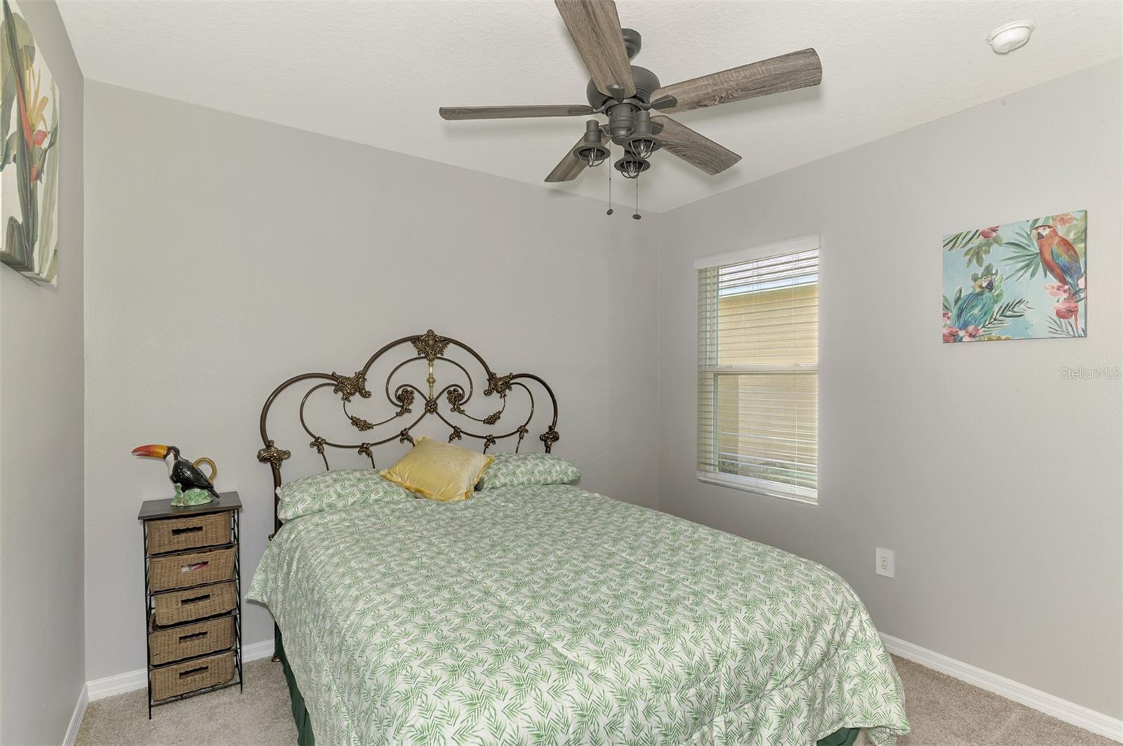Image 31 of 53 For 3812 Golden Oriole Parkway
