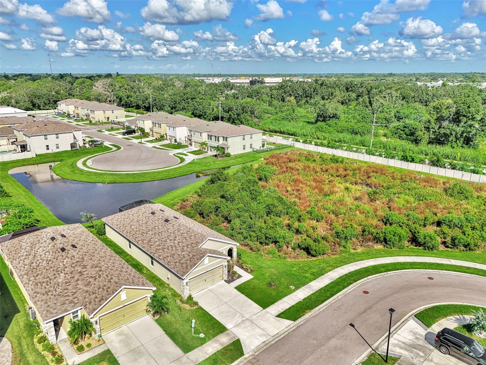 Image 9 of 53 For 3812 Golden Oriole Parkway