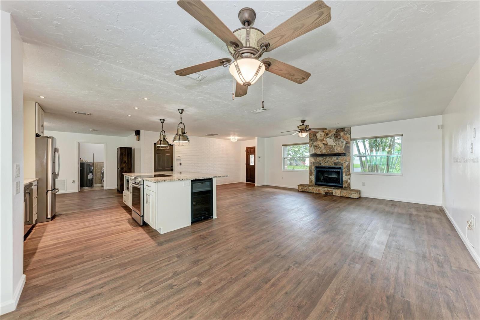 Image 15 of 44 For 451 Shore Drive