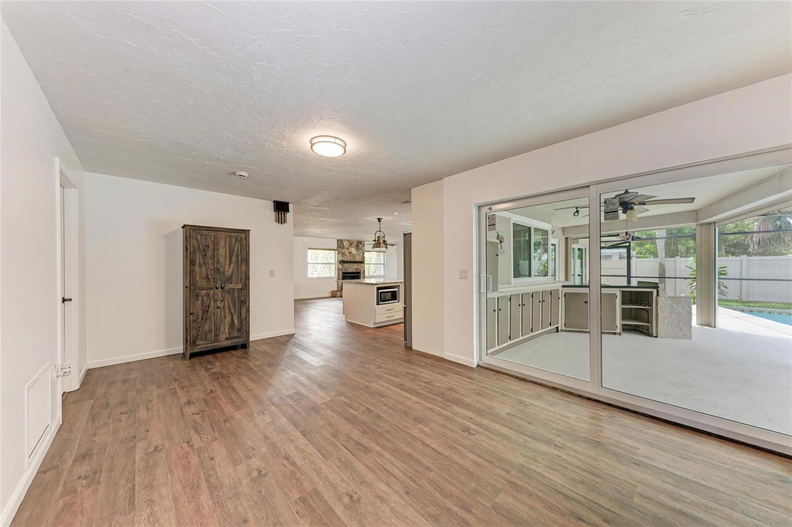 Image 17 of 44 For 451 Shore Drive