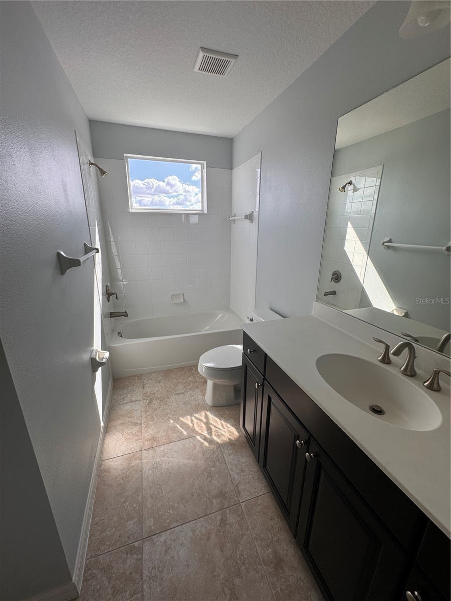 Image 13 of 14 For 6425 Autumn Woods Way