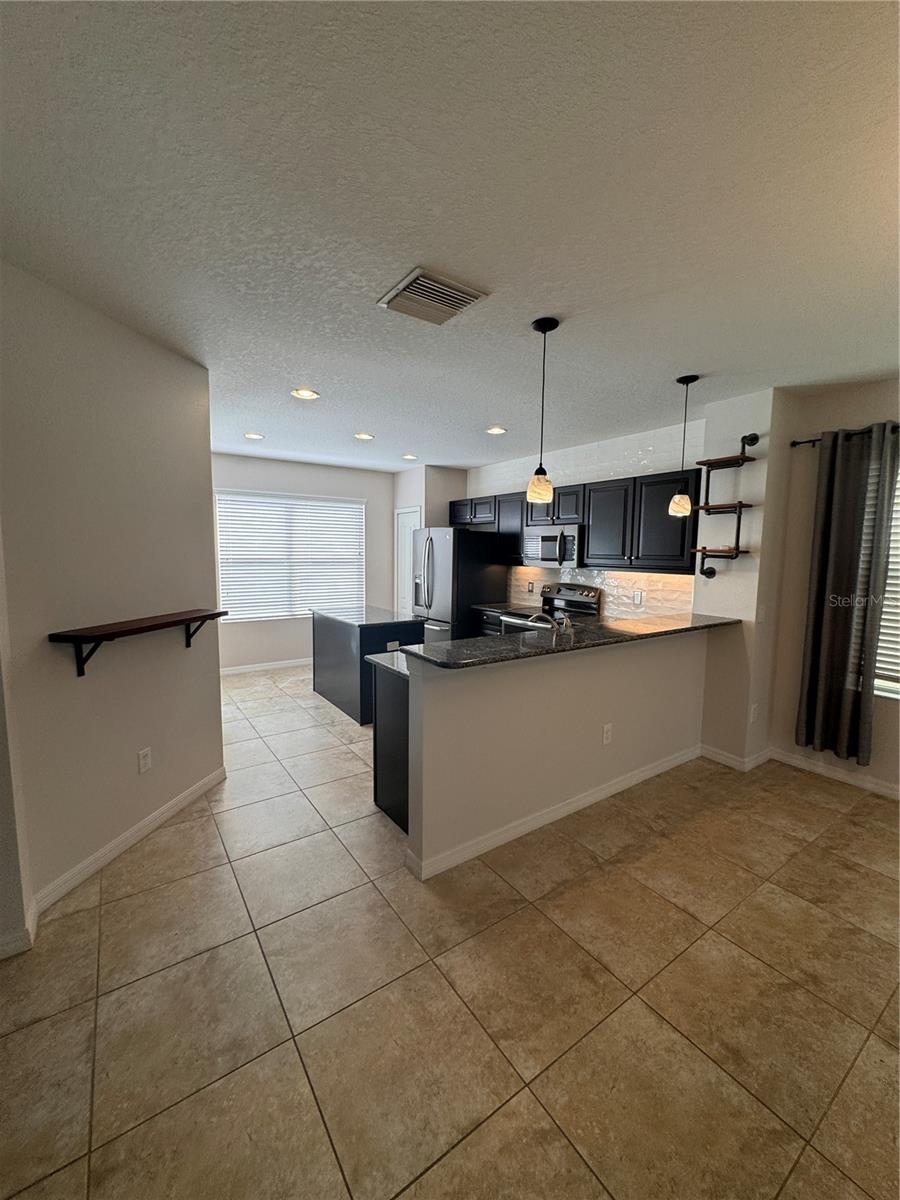Image 7 of 14 For 6425 Autumn Woods Way