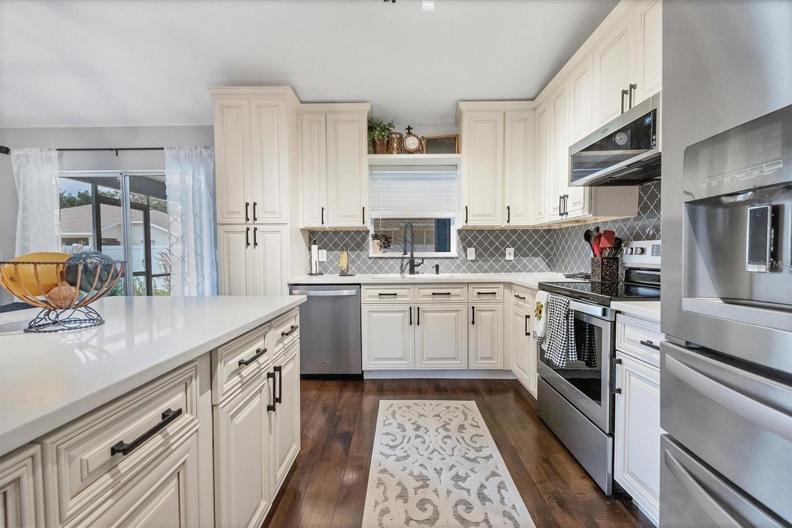 Image 10 of 40 For 4624 73rd Street E
