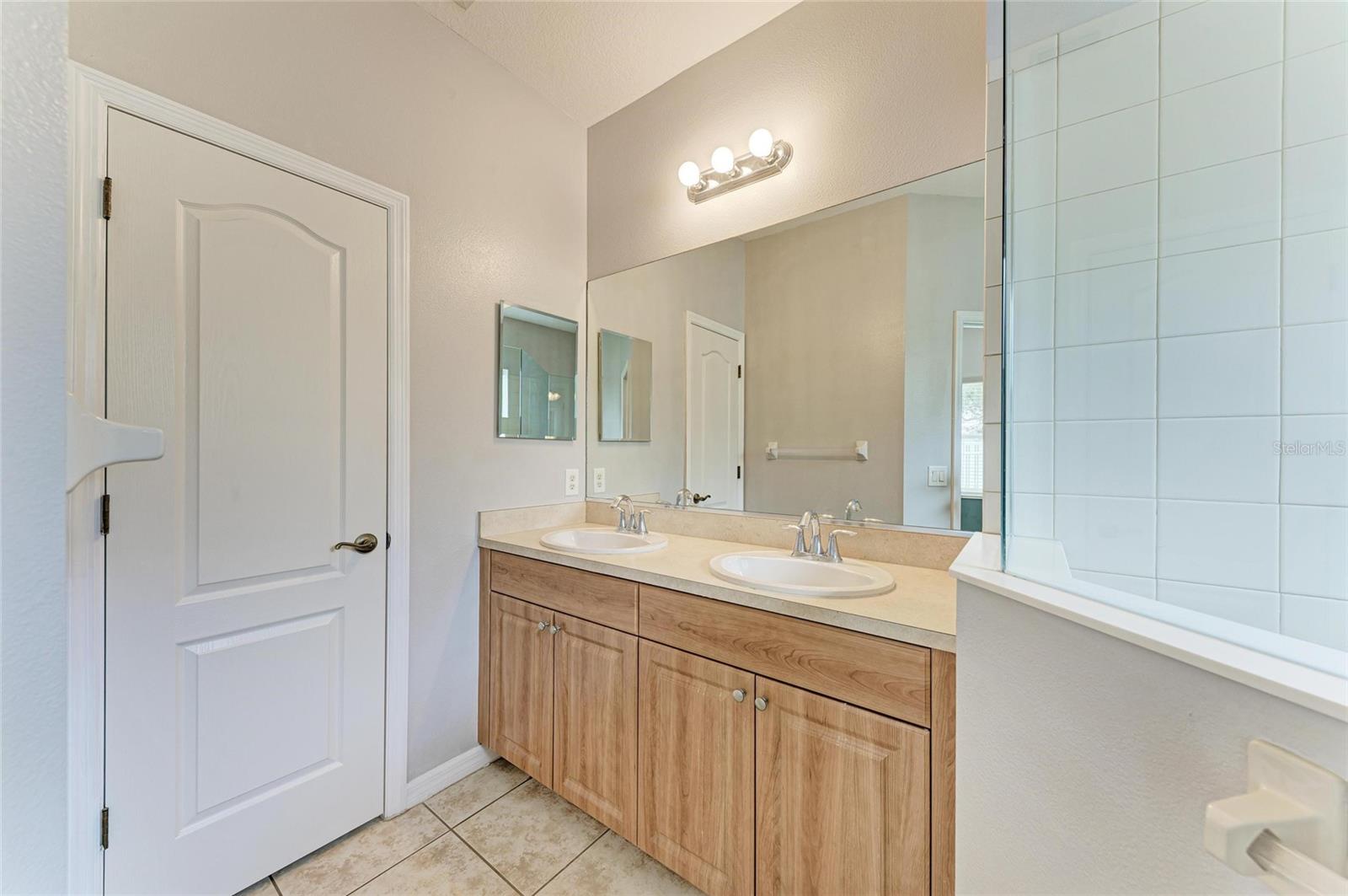 Image 25 of 59 For 5234 Aqua Breeze Drive