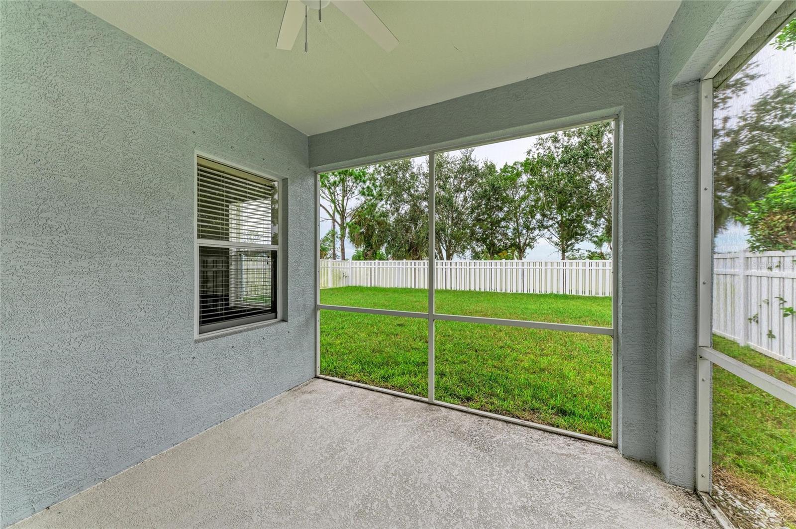 Image 36 of 59 For 5234 Aqua Breeze Drive