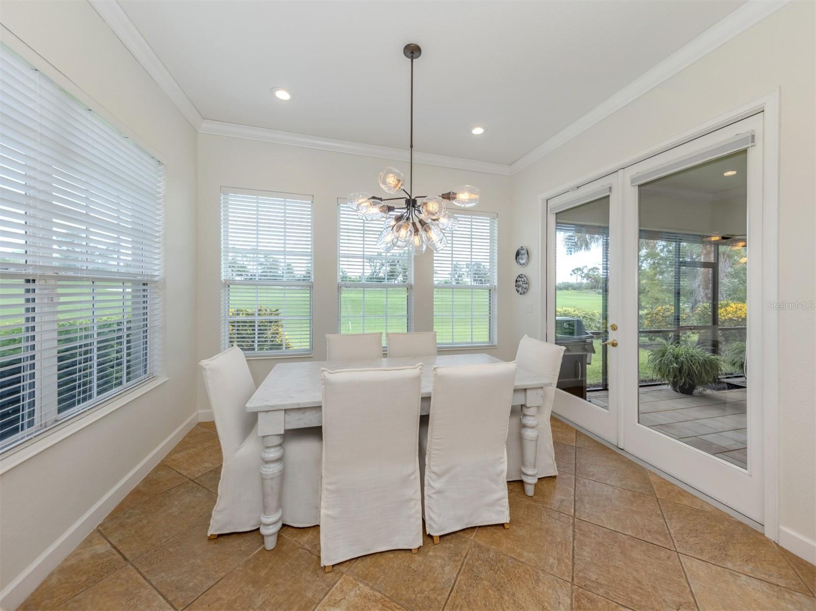 Image 15 of 77 For 258 Montelluna Drive
