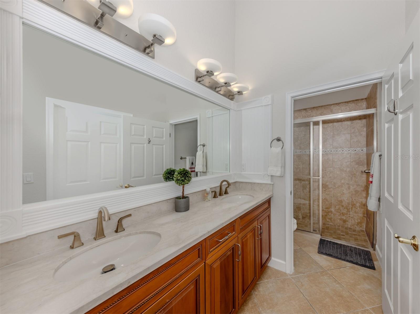 Image 33 of 77 For 258 Montelluna Drive