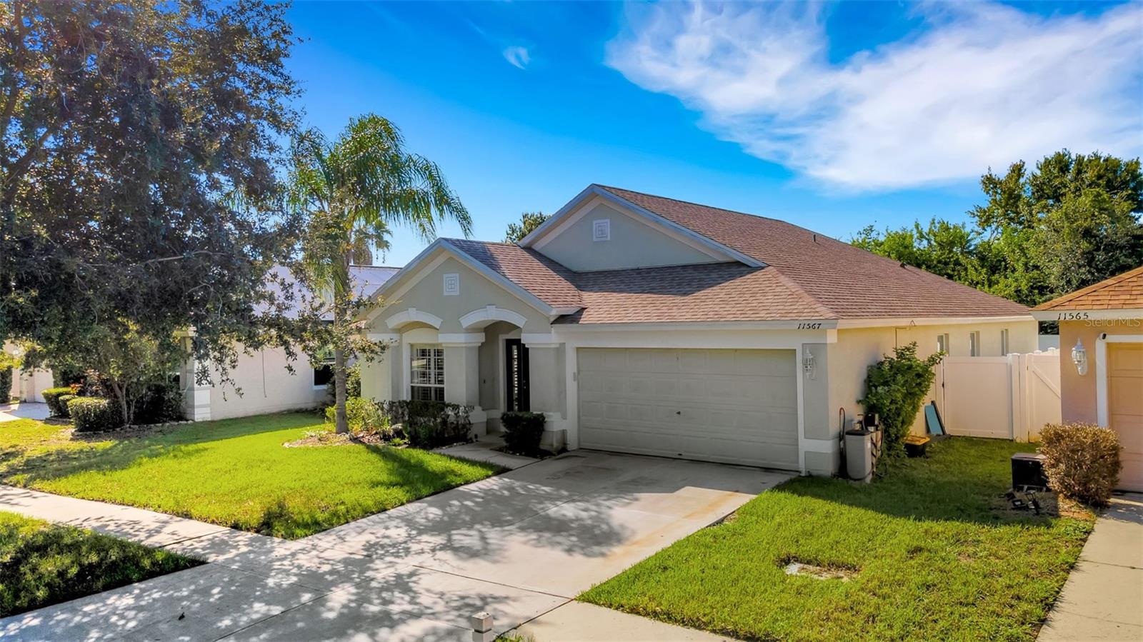 Listing photo id 5 for 11567 Misty Isle Lane