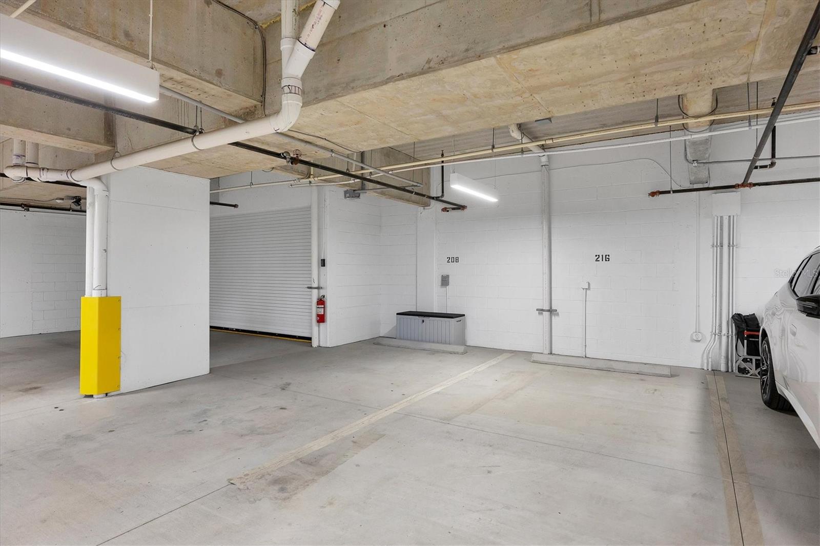 Image 26 of 33 For 1558 4th Street 216