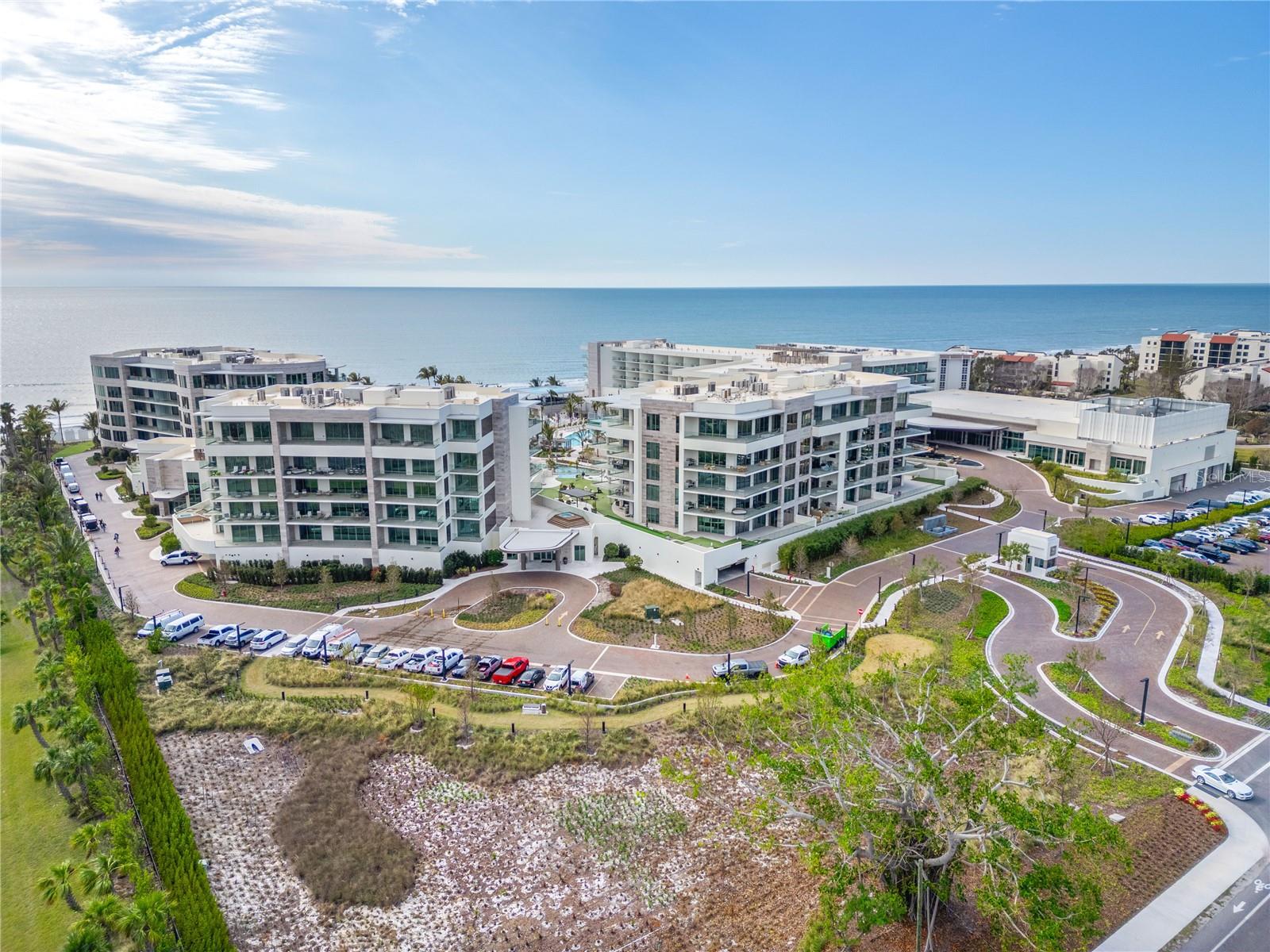 Image 56 of 74 For 1581 Gulf Of Mexico Drive 507