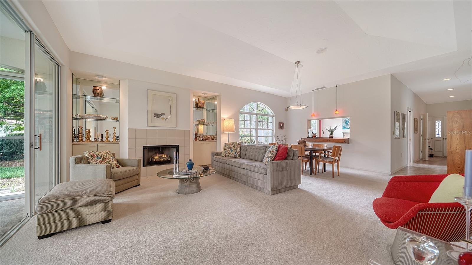 Image 12 of 39 For 3933 Chatsworth Greene  50