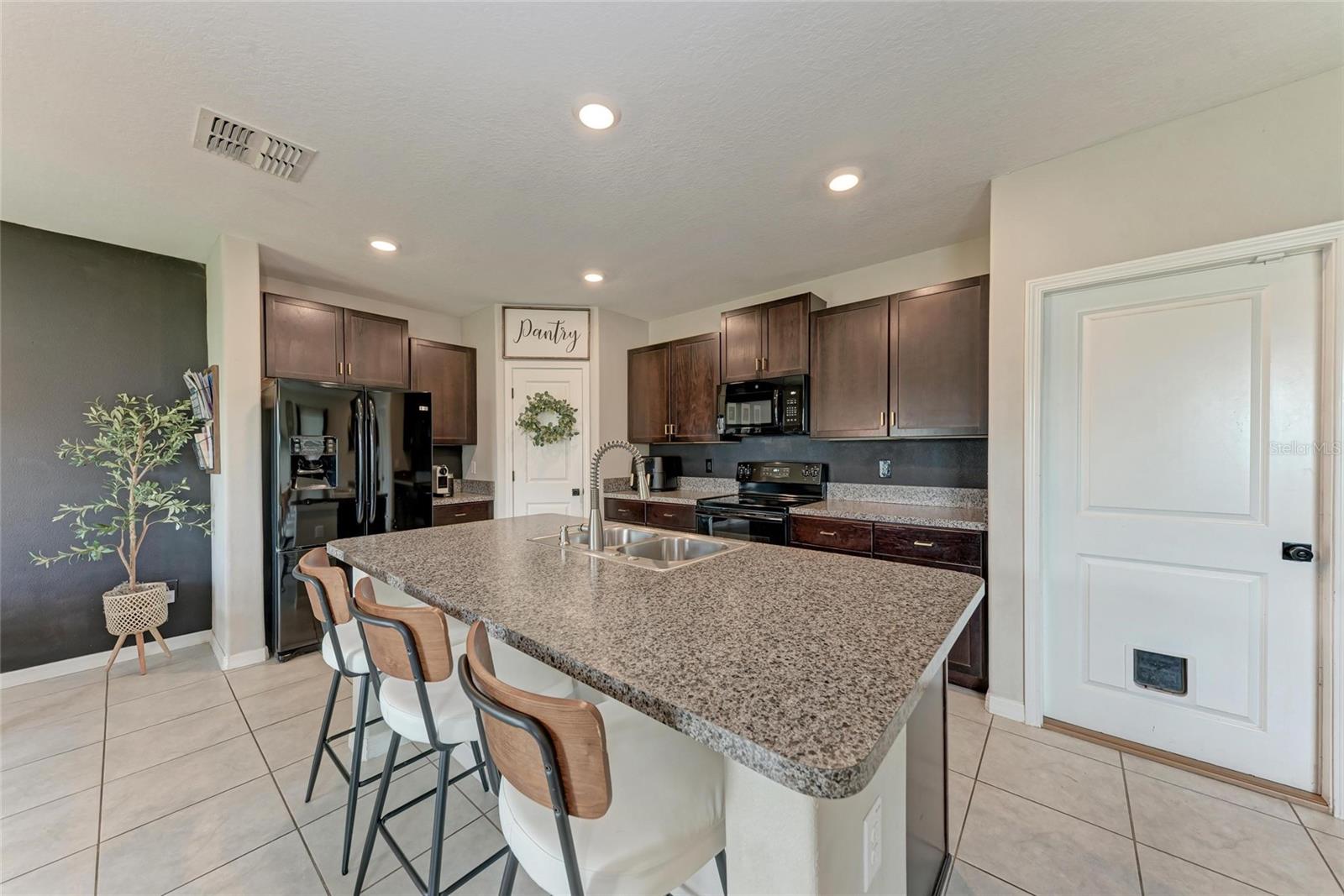 Image 12 of 48 For 15458 Broad Brush Drive