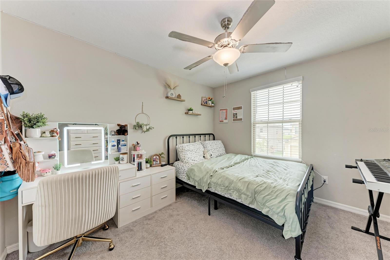 Image 34 of 48 For 15458 Broad Brush Drive