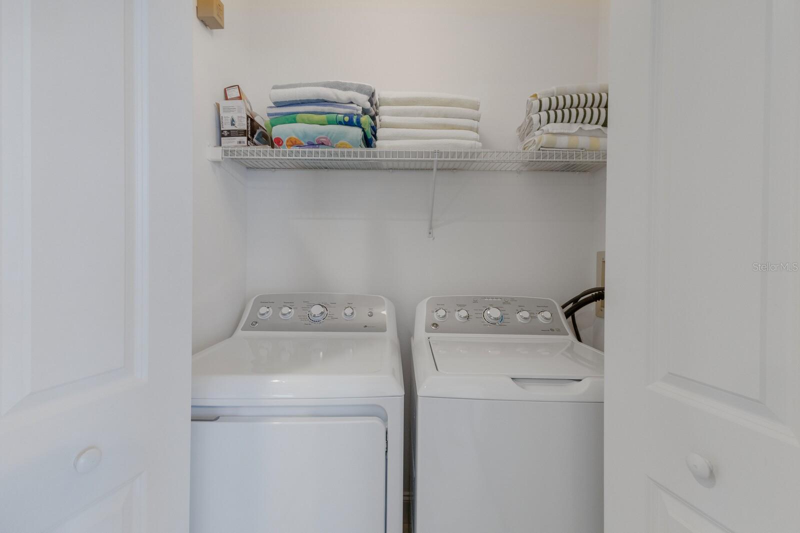 Image 24 of 38 For 847 Evergreen Way