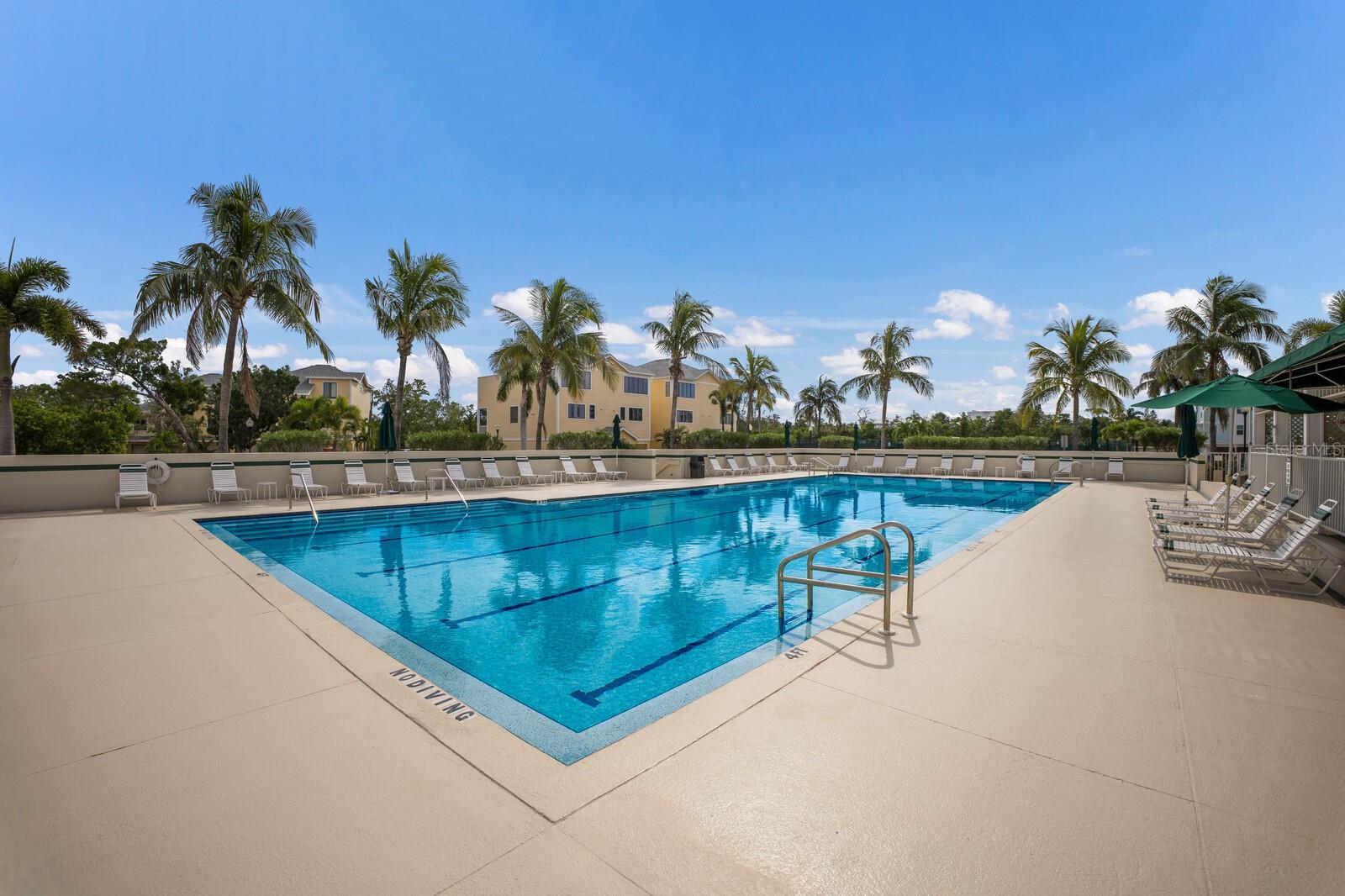 Image 27 of 38 For 847 Evergreen Way