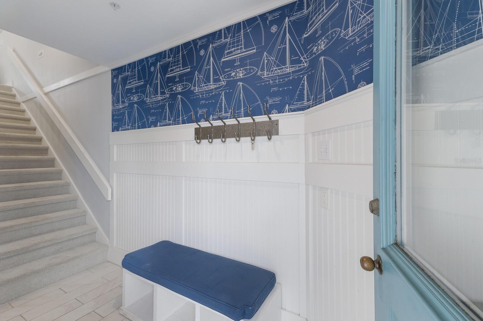 Image 4 of 38 For 847 Evergreen Way