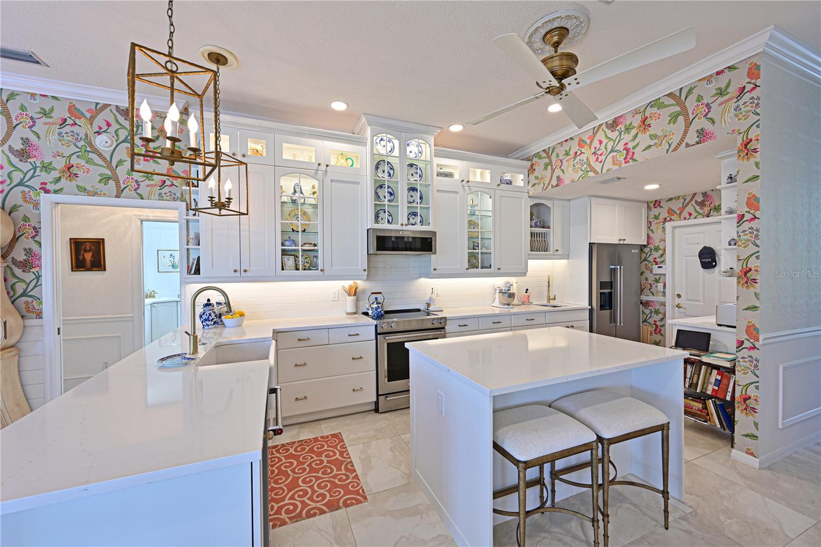 Image 20 of 89 For 6415 Turners Gap Road