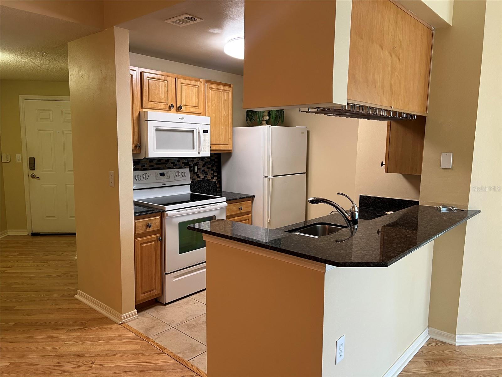 Image 28 of 31 For 4751 Travini Circle 4-204