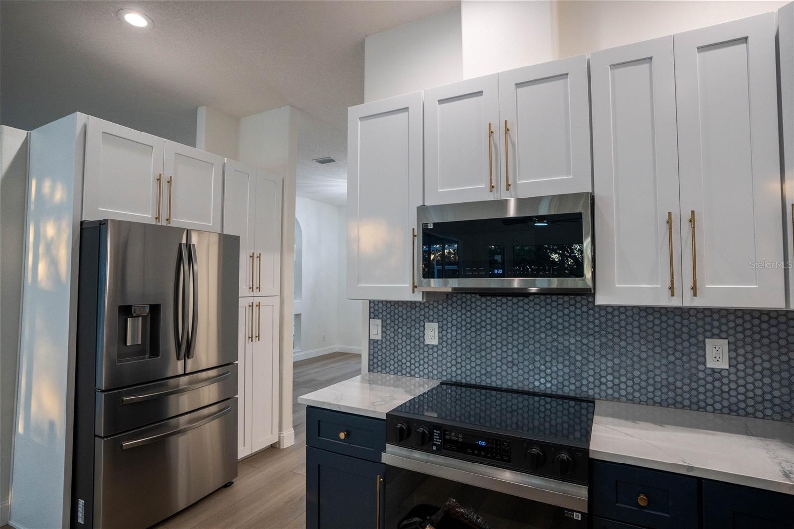 Image 19 of 64 For 5402 60th Street E