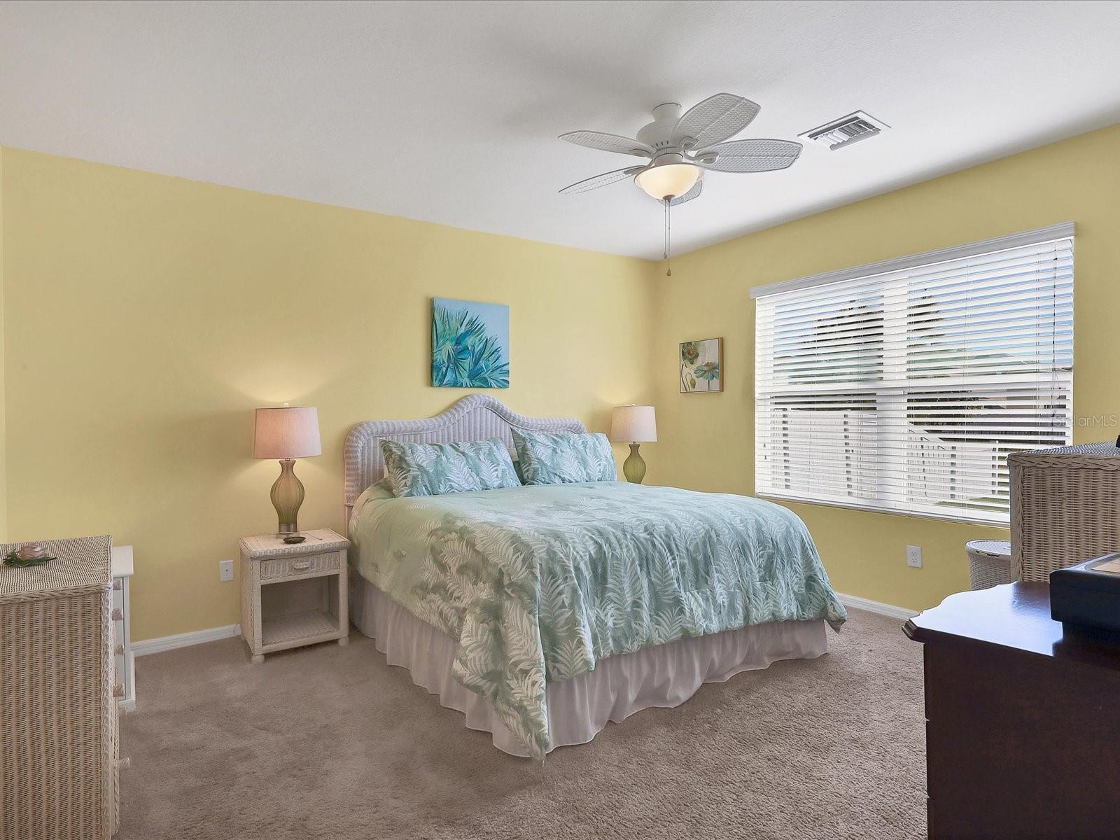 Image 20 of 52 For 431 Gris Sky Lane