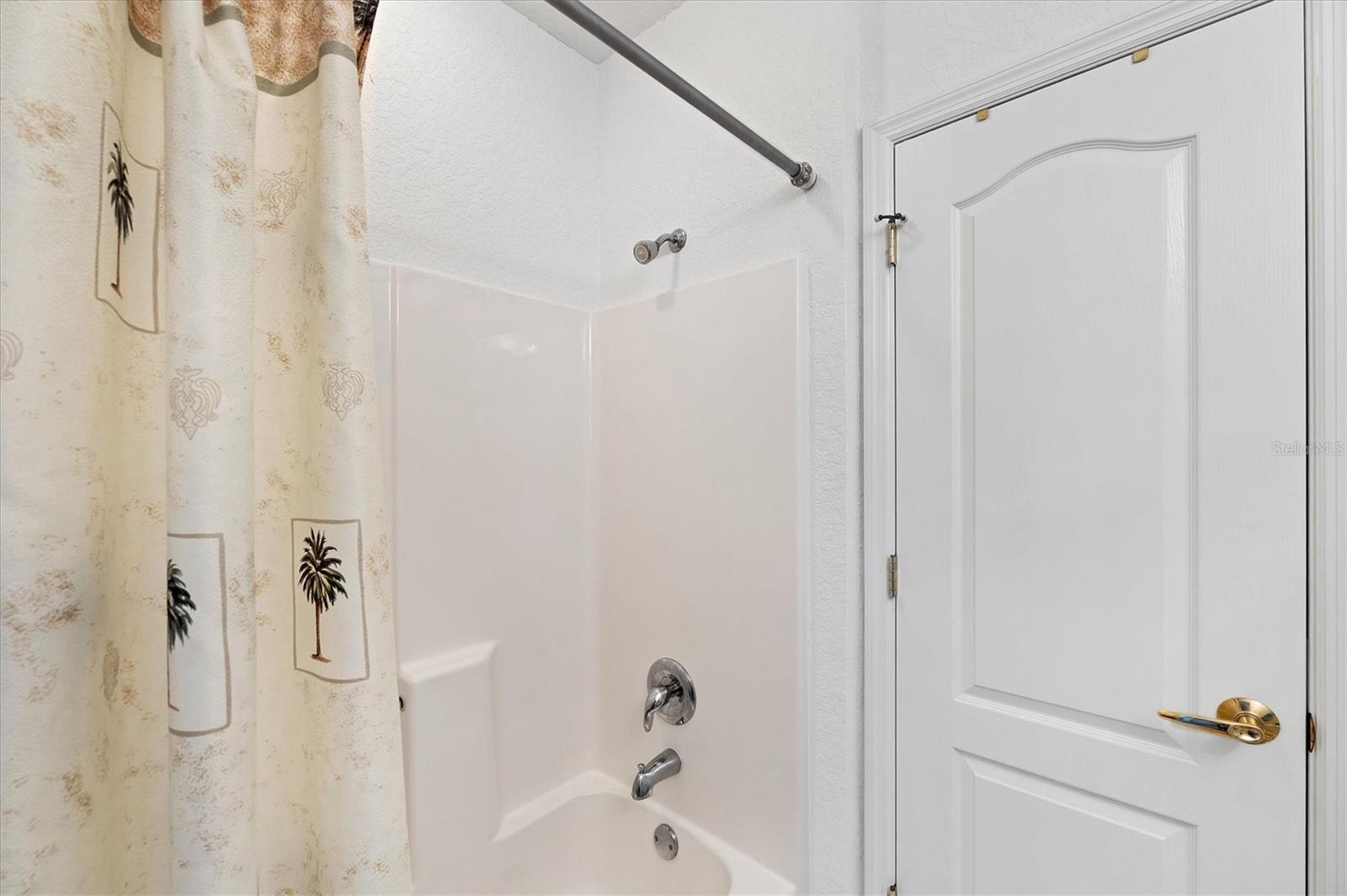 Image 23 of 60 For 4206 Vicenza Drive C24