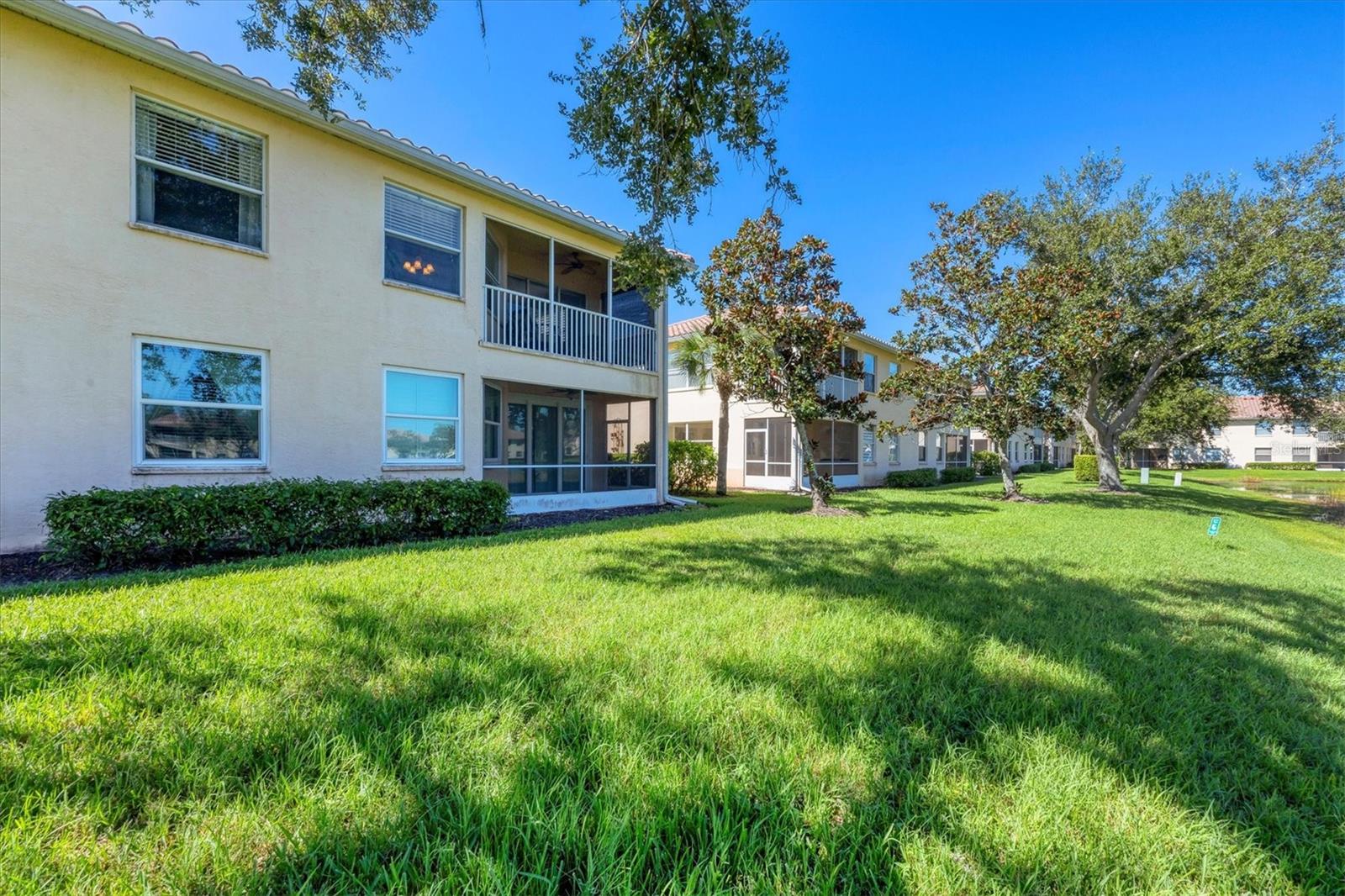 Image 30 of 60 For 4206 Vicenza Drive C24