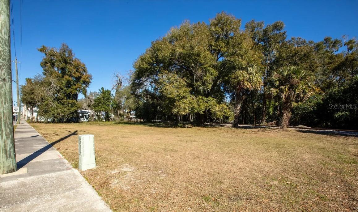 Image 2 of 3 For 7015 221st Street
