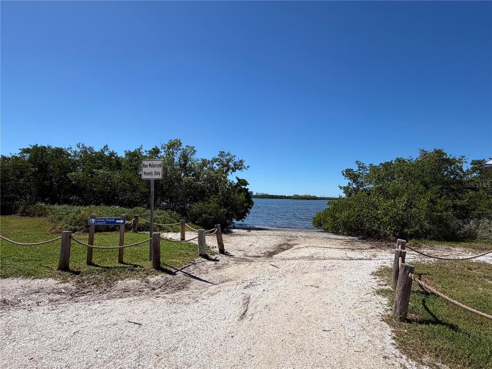 Image 21 of 22 For 1849 Vamo Drive