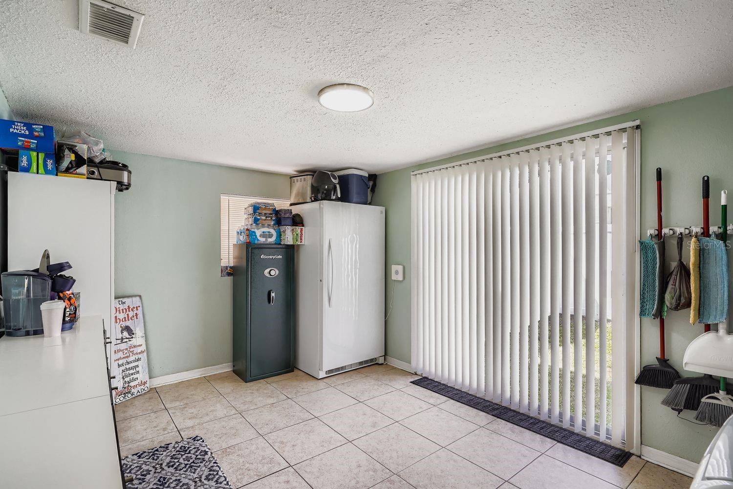 Image 23 of 28 For 4311 2nd Avenue E