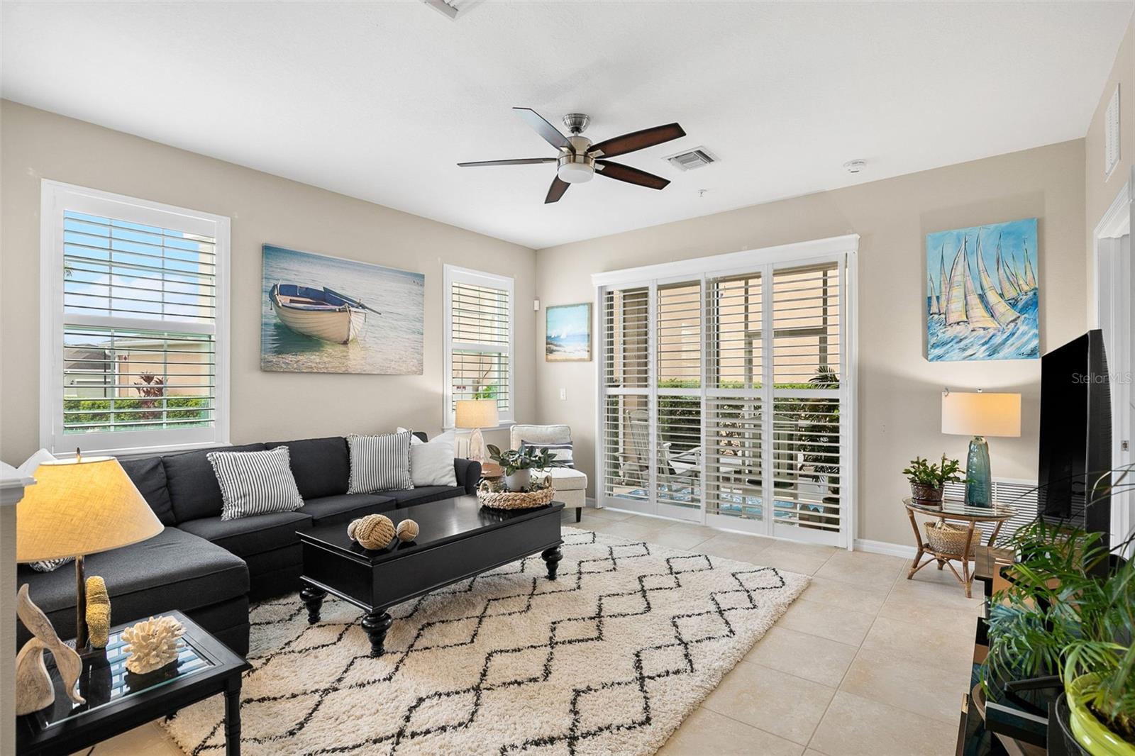 Image 10 of 23 For 8423 Karpeal Drive 1