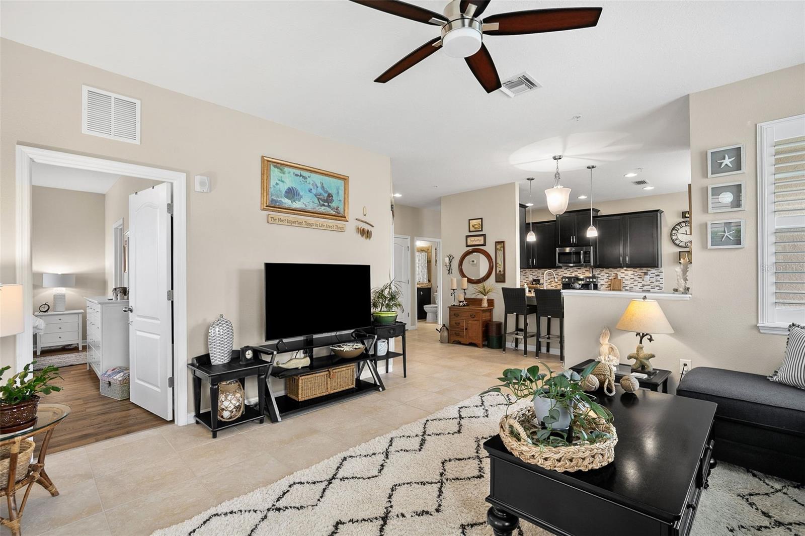 Image 11 of 23 For 8423 Karpeal Drive 1