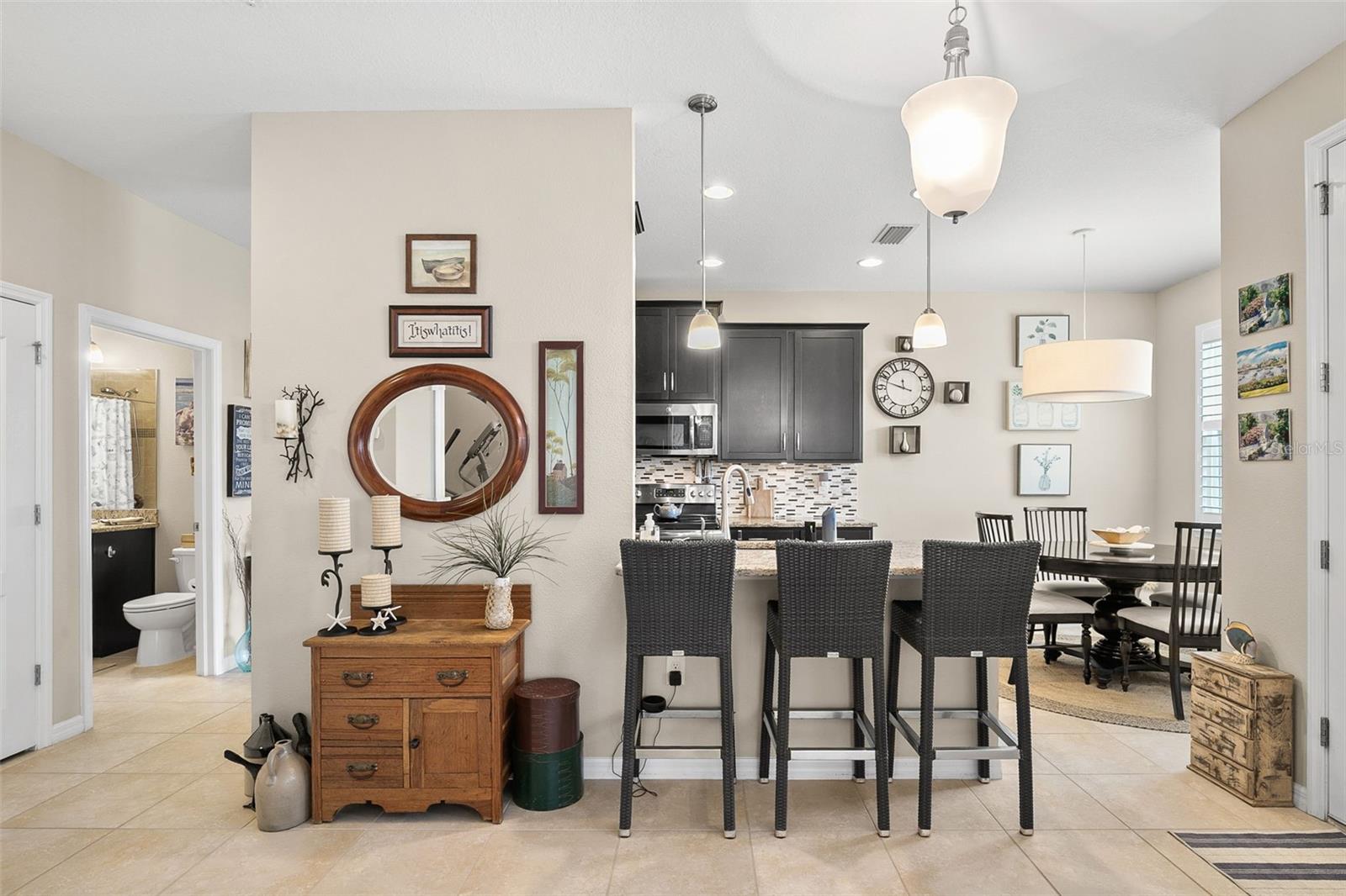 Image 12 of 23 For 8423 Karpeal Drive 1