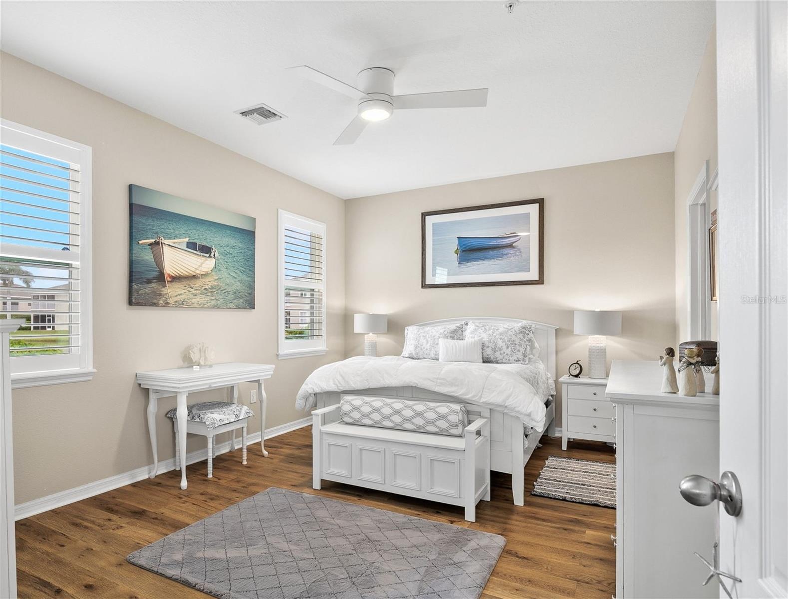 Image 14 of 23 For 8423 Karpeal Drive 1